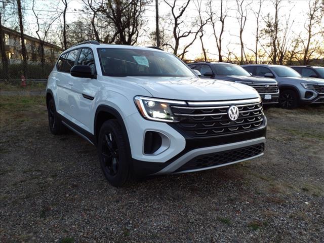 new 2025 Volkswagen Atlas car, priced at $50,026