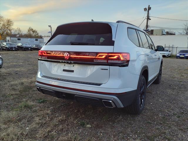 new 2025 Volkswagen Atlas car, priced at $50,026