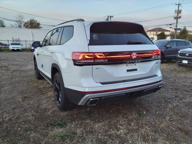 new 2025 Volkswagen Atlas car, priced at $50,026