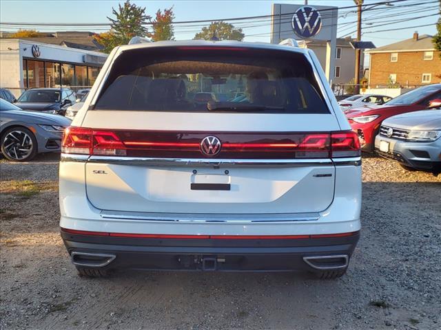 new 2024 Volkswagen Atlas car, priced at $52,493