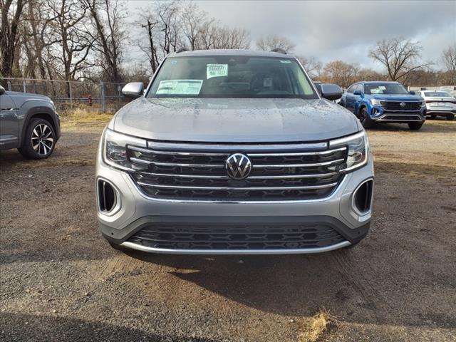 new 2025 Volkswagen Atlas car, priced at $49,582