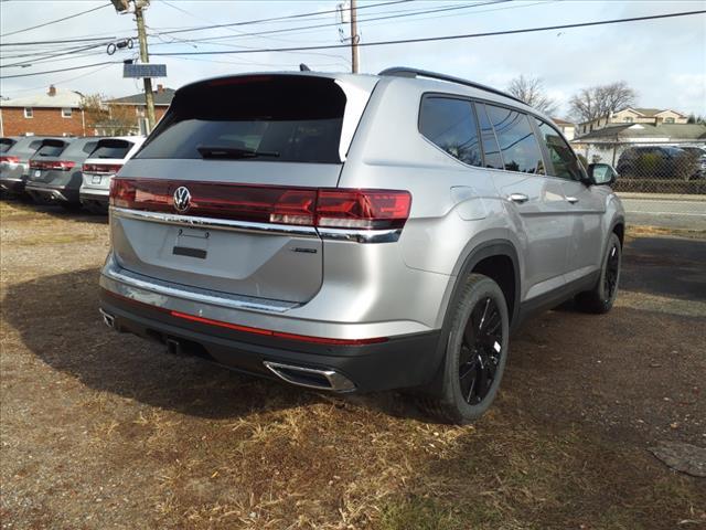 new 2025 Volkswagen Atlas car, priced at $49,582