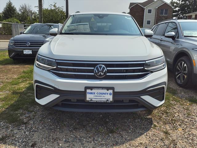 new 2024 Volkswagen Tiguan car, priced at $33,254