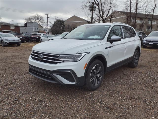 new 2024 Volkswagen Tiguan car, priced at $36,051