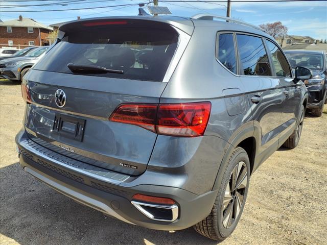 new 2024 Volkswagen Taos car, priced at $33,026