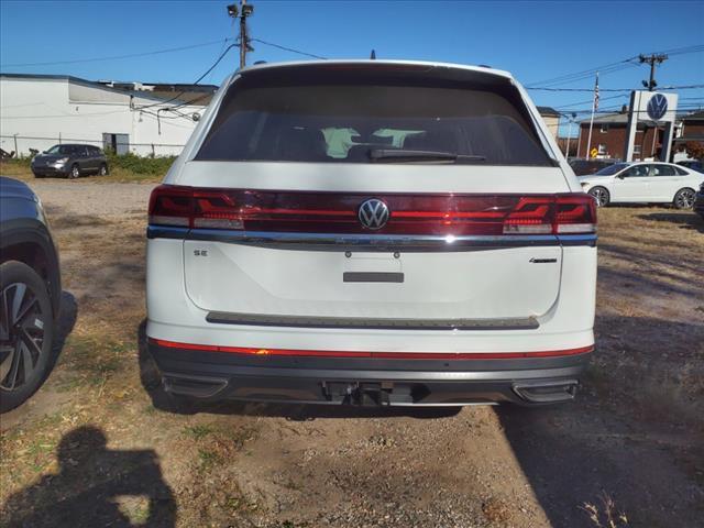 new 2025 Volkswagen Atlas car, priced at $48,432