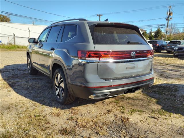 new 2025 Volkswagen Atlas car, priced at $48,432