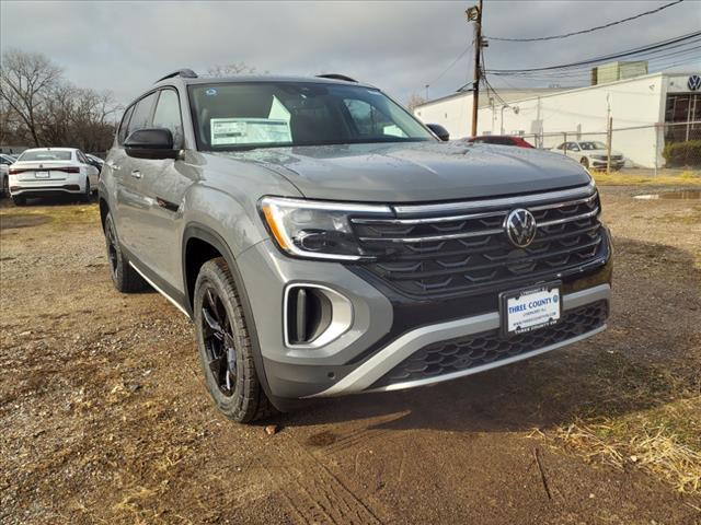 new 2025 Volkswagen Atlas car, priced at $50,711