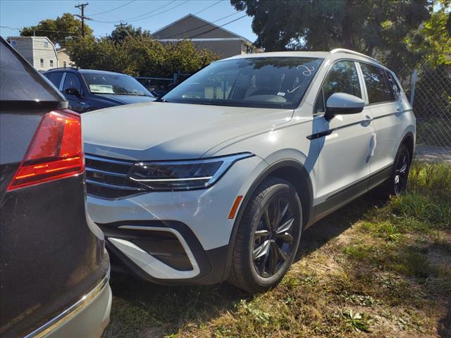 new 2024 Volkswagen Tiguan car, priced at $36,809