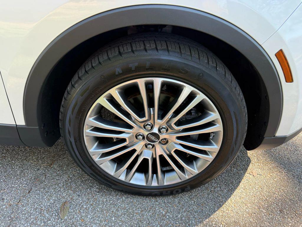 used 2016 Lincoln MKX car, priced at $17,995