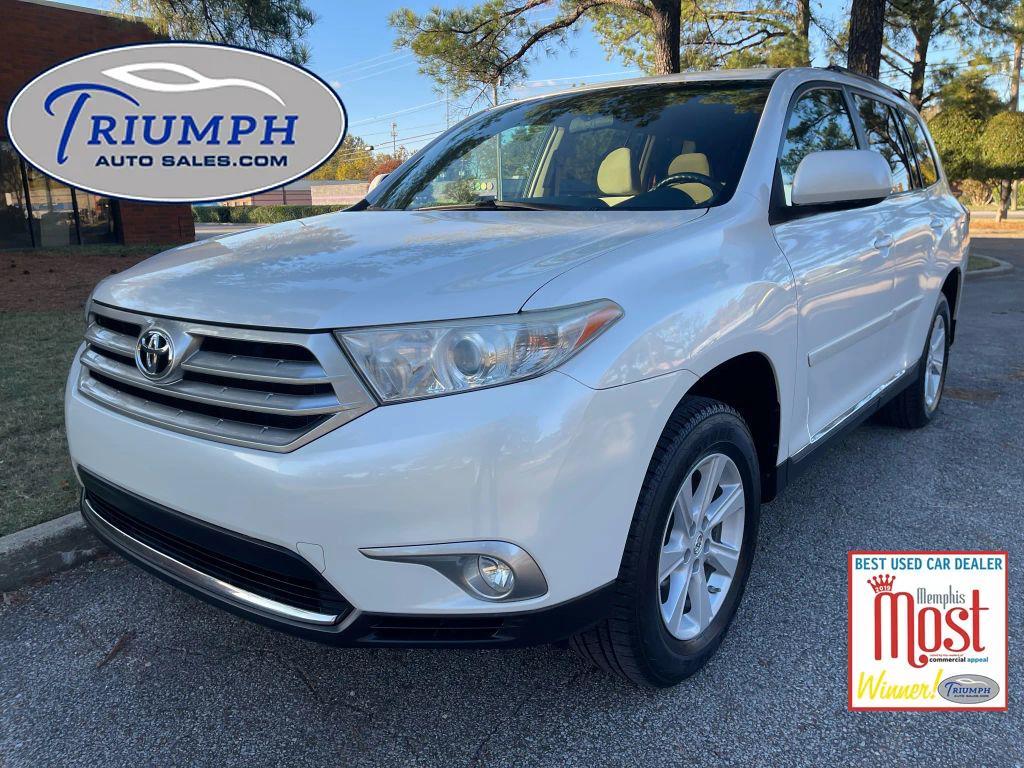 used 2013 Toyota Highlander car, priced at $13,595