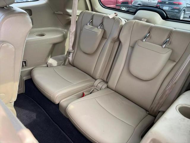 used 2013 Toyota Highlander car, priced at $14,988