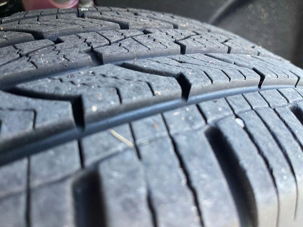 used 2019 GMC Acadia car, priced at $17,995