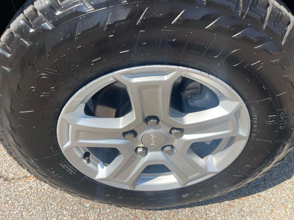 used 2021 Jeep Wrangler Unlimited car, priced at $23,995