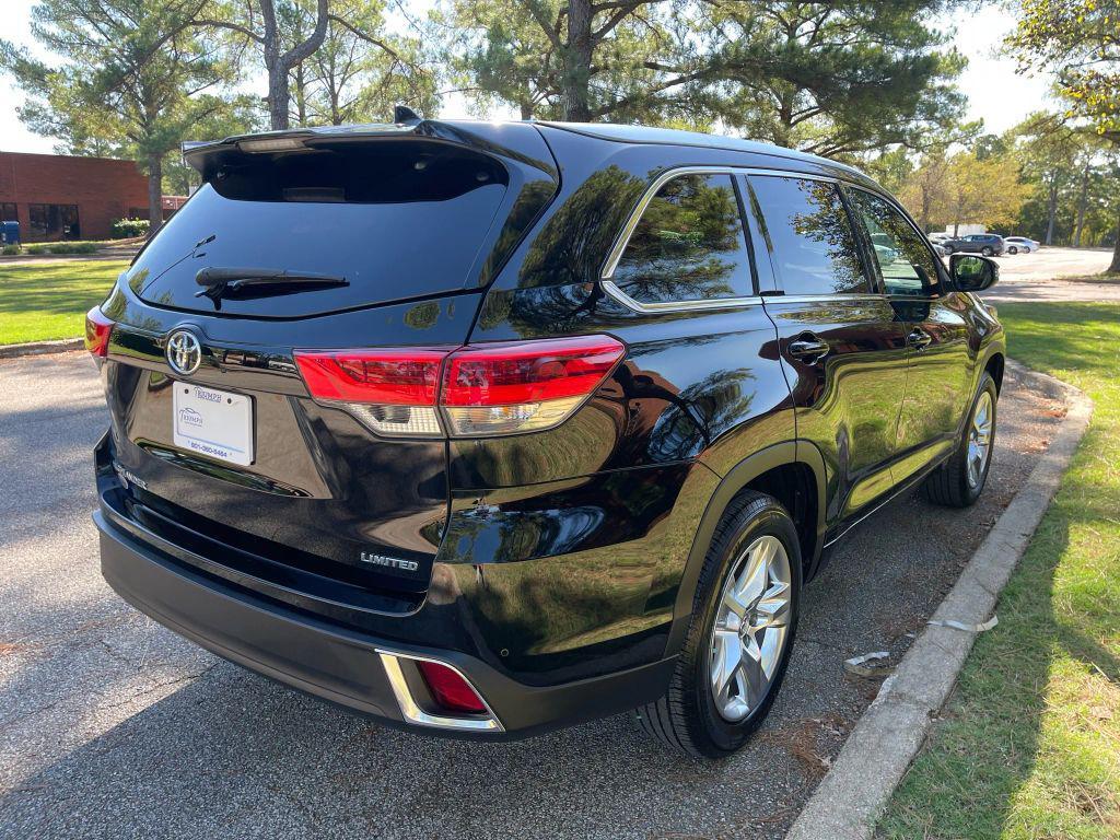 used 2017 Toyota Highlander car, priced at $18,295