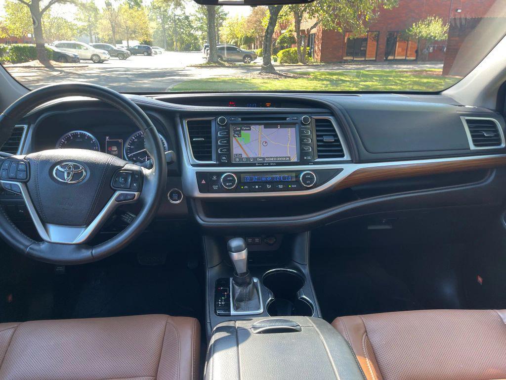 used 2017 Toyota Highlander car, priced at $18,295