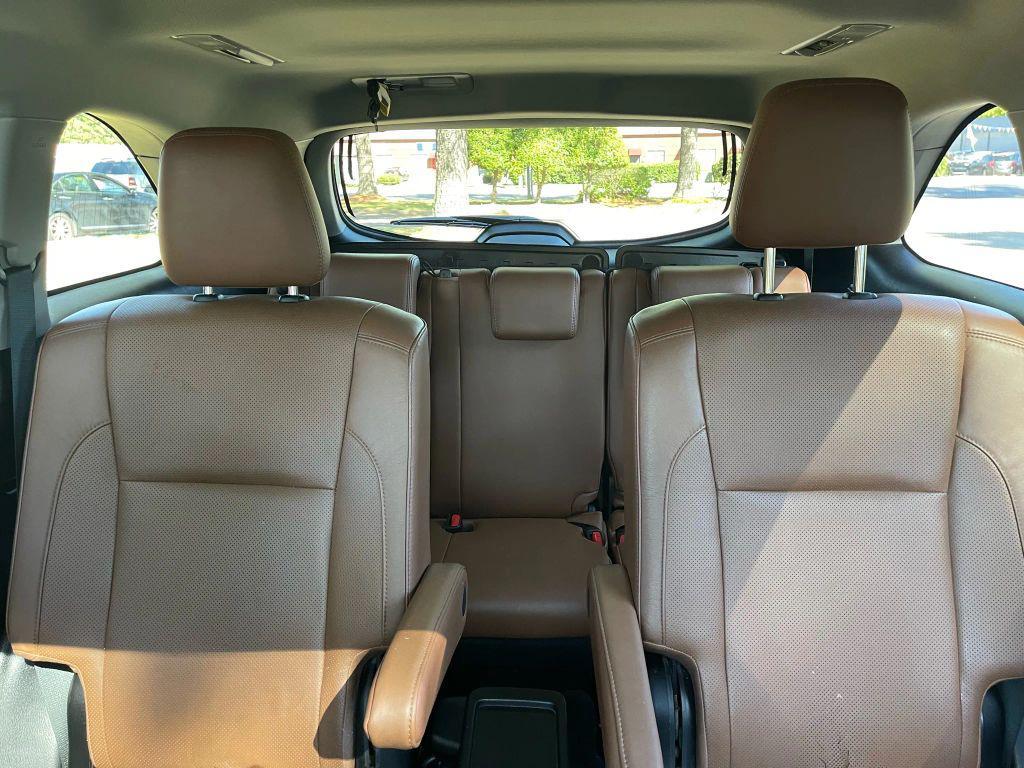 used 2017 Toyota Highlander car, priced at $18,295