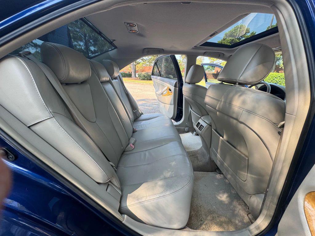 used 2007 Toyota Camry car, priced at $12,499