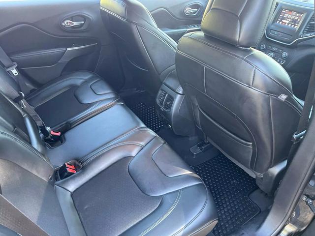 used 2019 Jeep Cherokee car, priced at $14,975