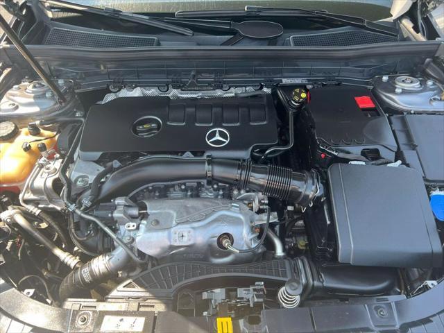 used 2021 Mercedes-Benz GLB 250 car, priced at $30,988