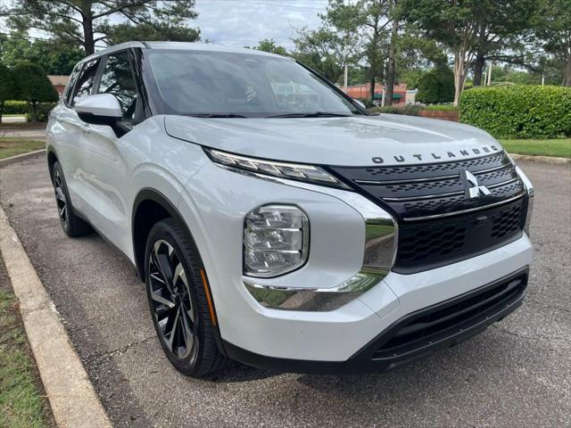 used 2022 Mitsubishi Outlander car, priced at $21,995