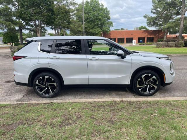 used 2022 Mitsubishi Outlander car, priced at $21,995