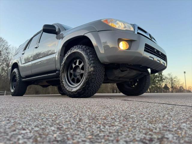 used 2006 Toyota 4Runner car, priced at $17,999