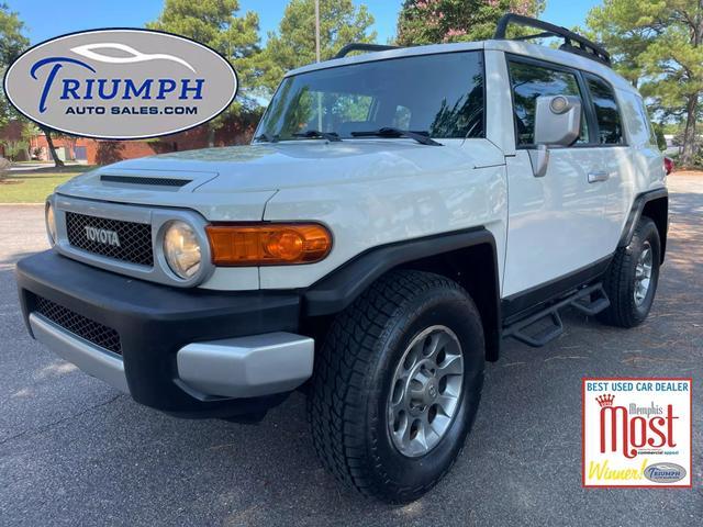 used 2011 Toyota FJ Cruiser car, priced at $14,999