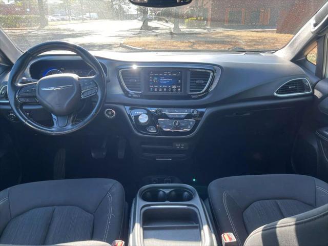 used 2019 Chrysler Pacifica car, priced at $14,895