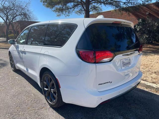 used 2019 Chrysler Pacifica car, priced at $14,895