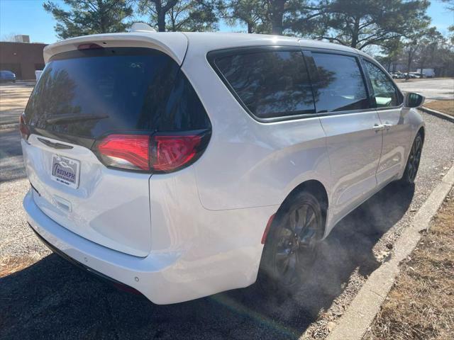 used 2019 Chrysler Pacifica car, priced at $14,895