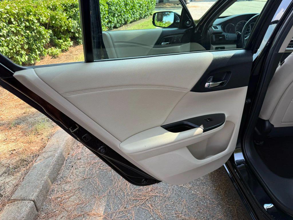 used 2013 Honda Accord car, priced at $12,995