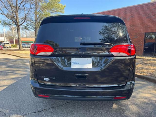 used 2020 Chrysler Pacifica car, priced at $20,999