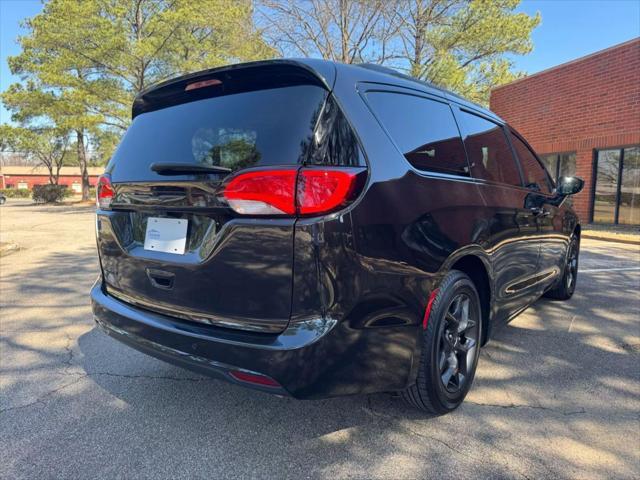 used 2020 Chrysler Pacifica car, priced at $20,999