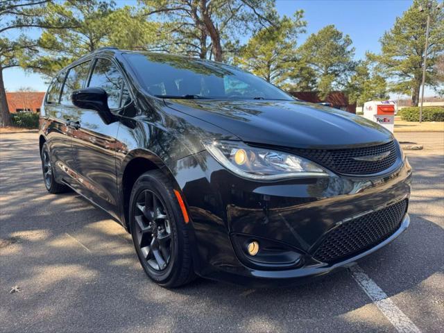 used 2020 Chrysler Pacifica car, priced at $20,999