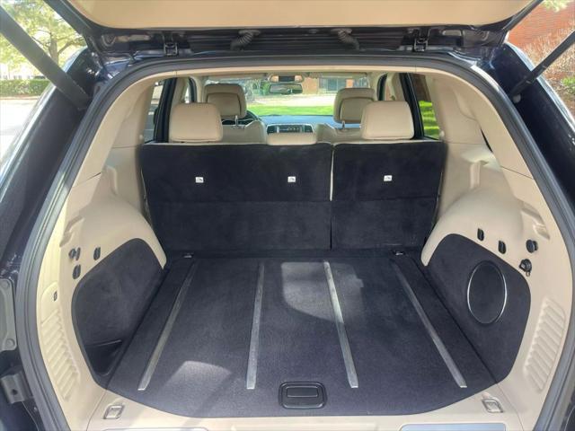 used 2015 Jeep Grand Cherokee car, priced at $17,995