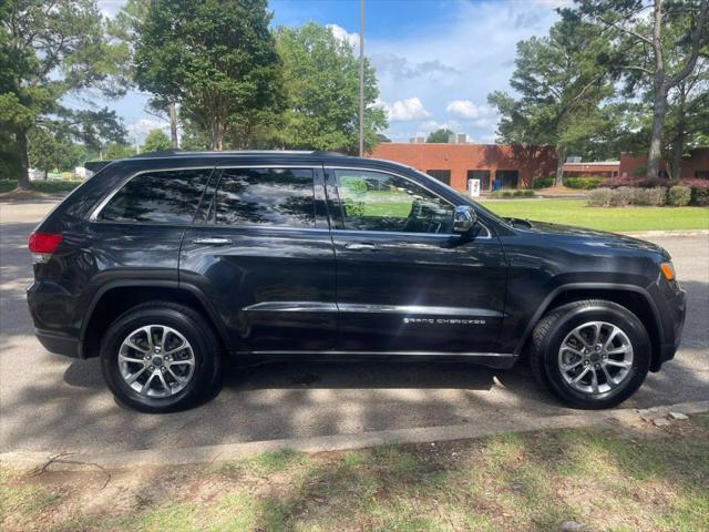 used 2015 Jeep Grand Cherokee car, priced at $17,995