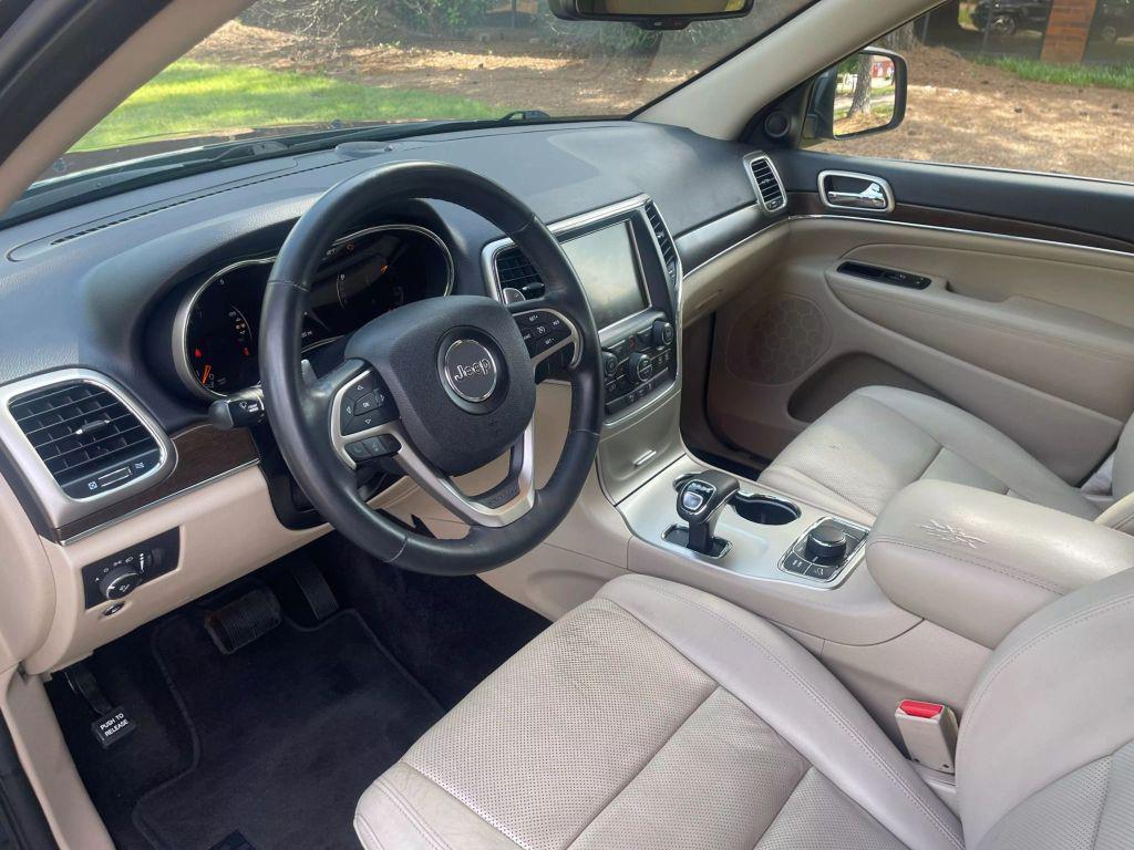 used 2015 Jeep Grand Cherokee car, priced at $17,995