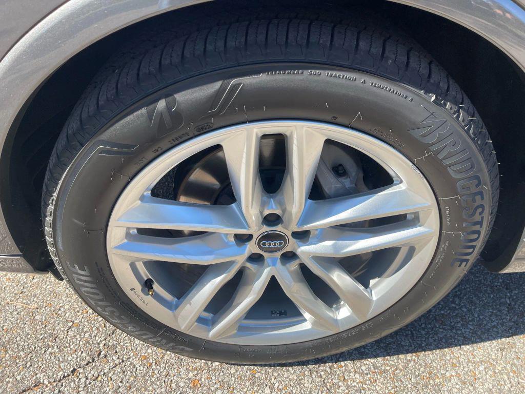 used 2018 Audi Q7 car, priced at $22,995