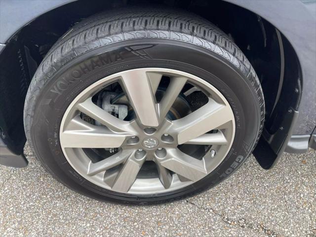 used 2015 Nissan Pathfinder car, priced at $11,995