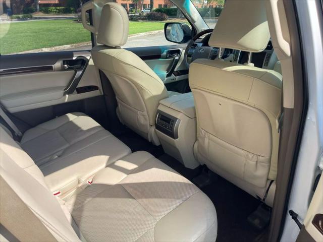 used 2011 Lexus GX 460 car, priced at $16,600