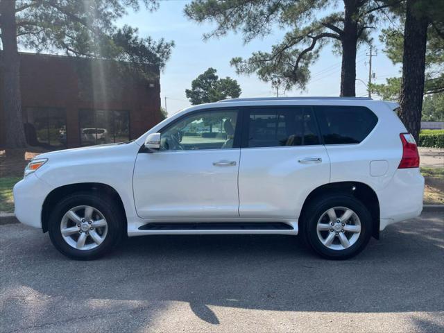 used 2011 Lexus GX 460 car, priced at $16,600