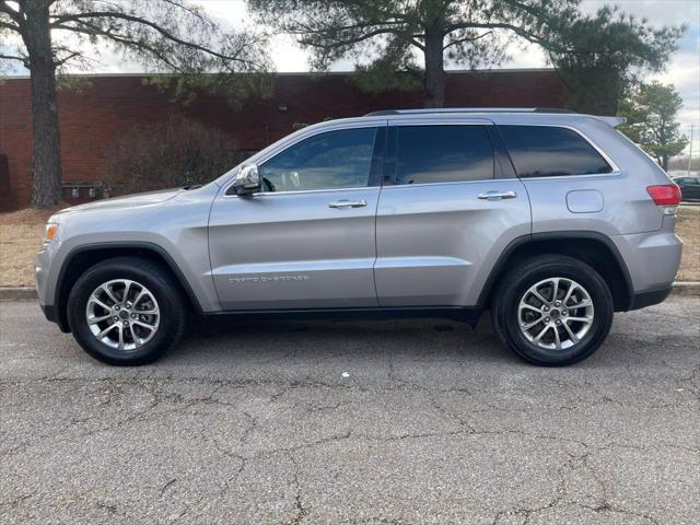 used 2015 Jeep Grand Cherokee car, priced at $15,995