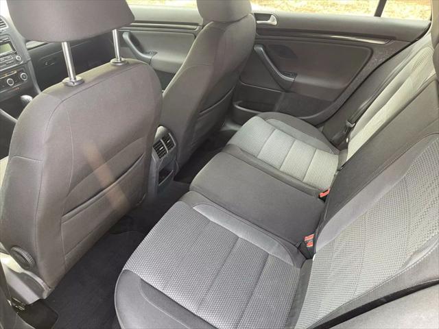 used 2014 Volkswagen Jetta SportWagen car, priced at $12,688