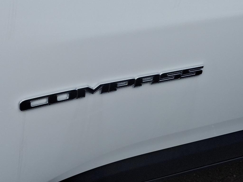 new 2025 Jeep Compass car, priced at $33,646