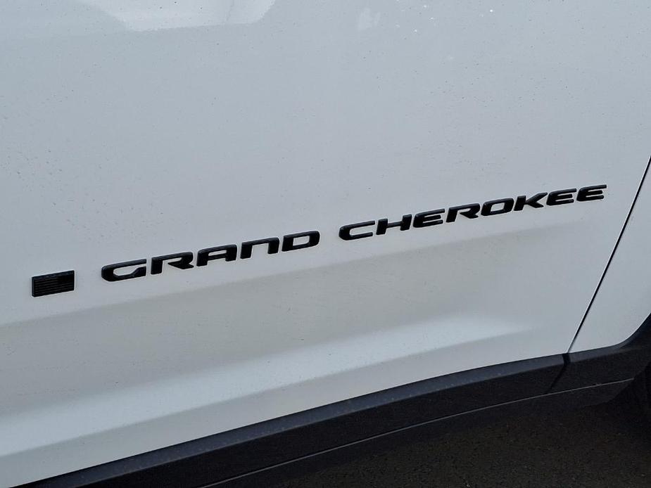 new 2025 Jeep Grand Cherokee L car, priced at $53,596