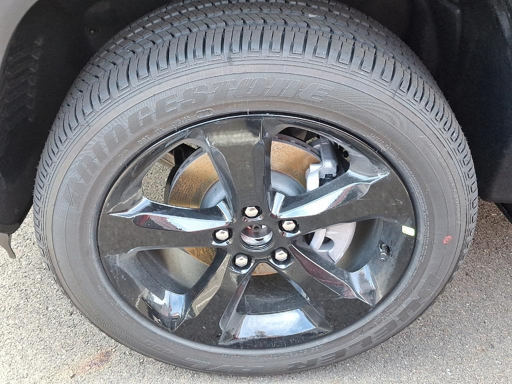 new 2025 Jeep Grand Cherokee car, priced at $42,186