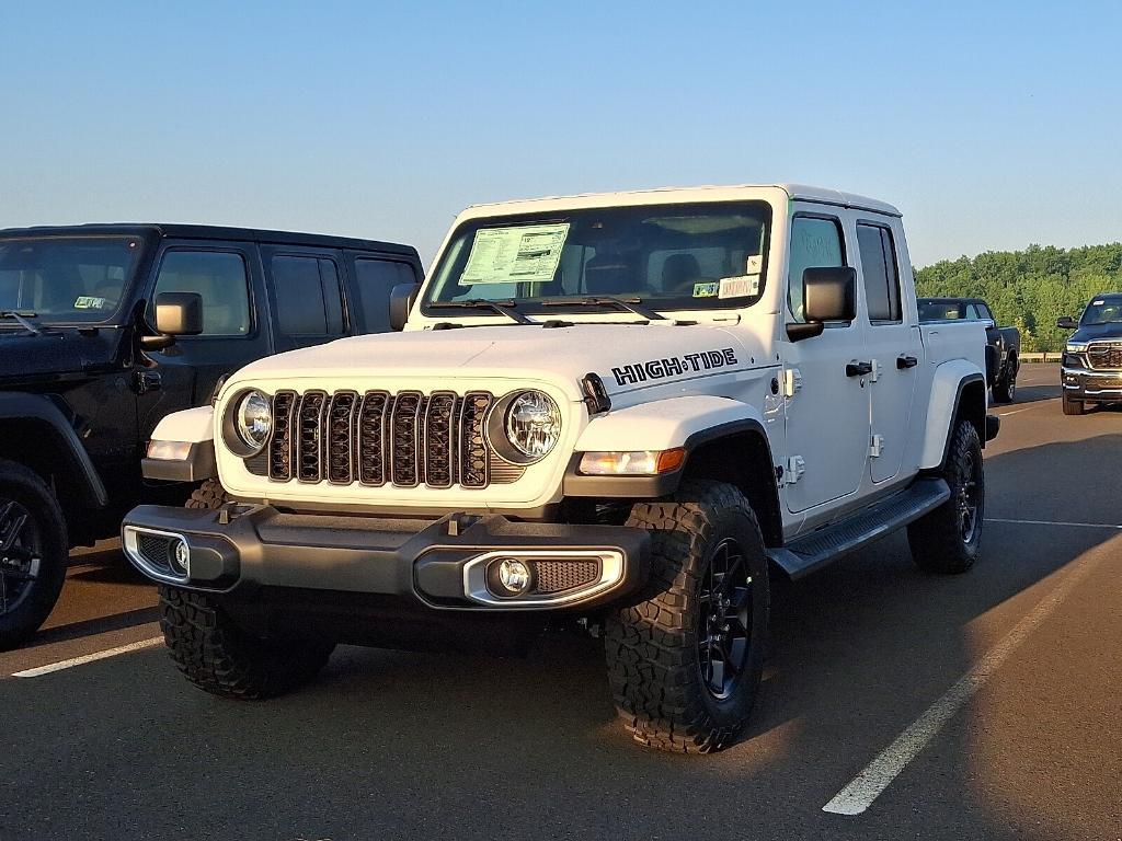 new 2025 Jeep Gladiator car, priced at $47,768
