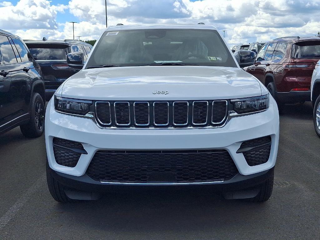 new 2025 Jeep Grand Cherokee car, priced at $35,386