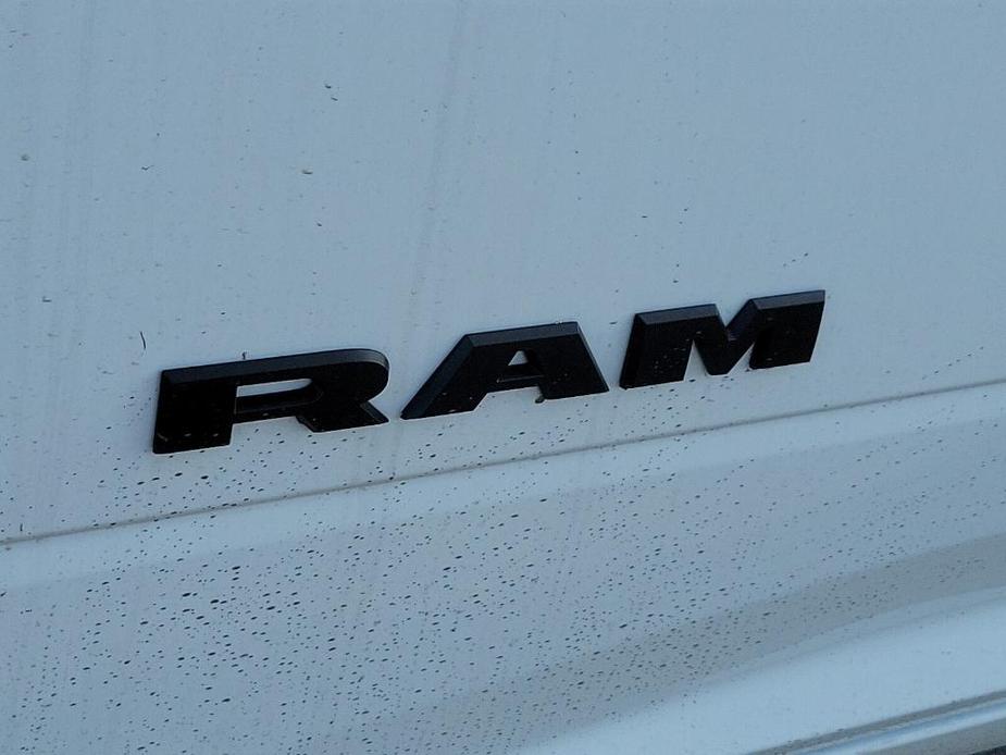 new 2024 Ram 3500 car, priced at $88,546